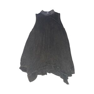 Altar'd State Charcoal Sleeveless Tunic